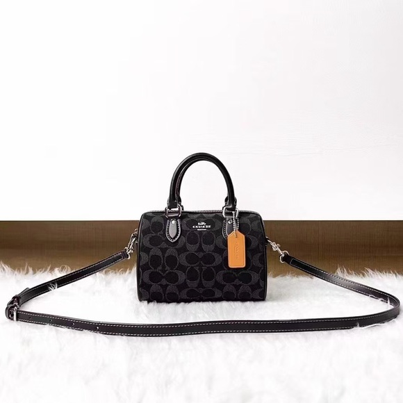 Coach Handbags - COACH classic C-shaped Boston bag